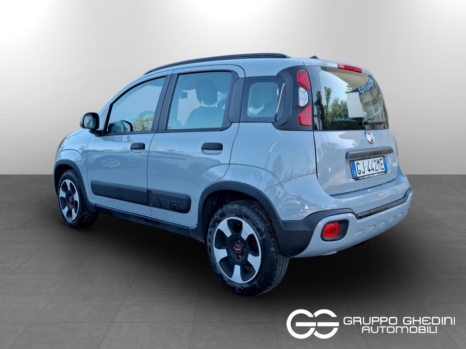 FIAT Panda 1.0 firefly hybrid Cross s&s 70cv 5p.ti Ibrida usato - 2