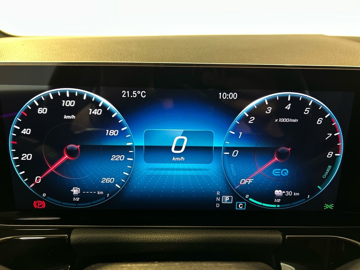 Mercedes GLA GLA 250 e Plug in hybrid (e EQ-POWER) Sport Plus Speedshift DCT AMG 8G - 13