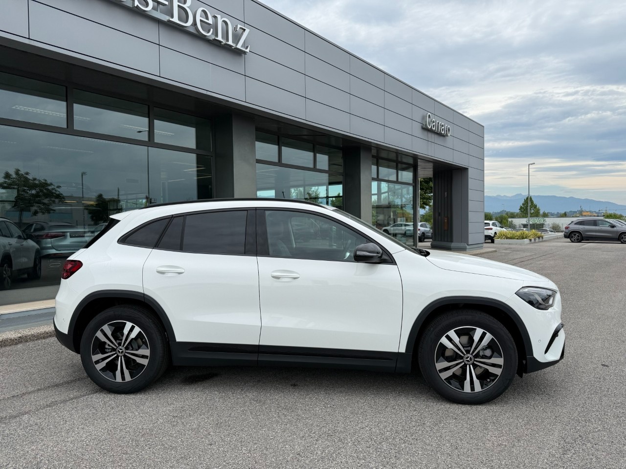 Mercedes GLA GLA 200 d Automatic Progressive Extra - 8