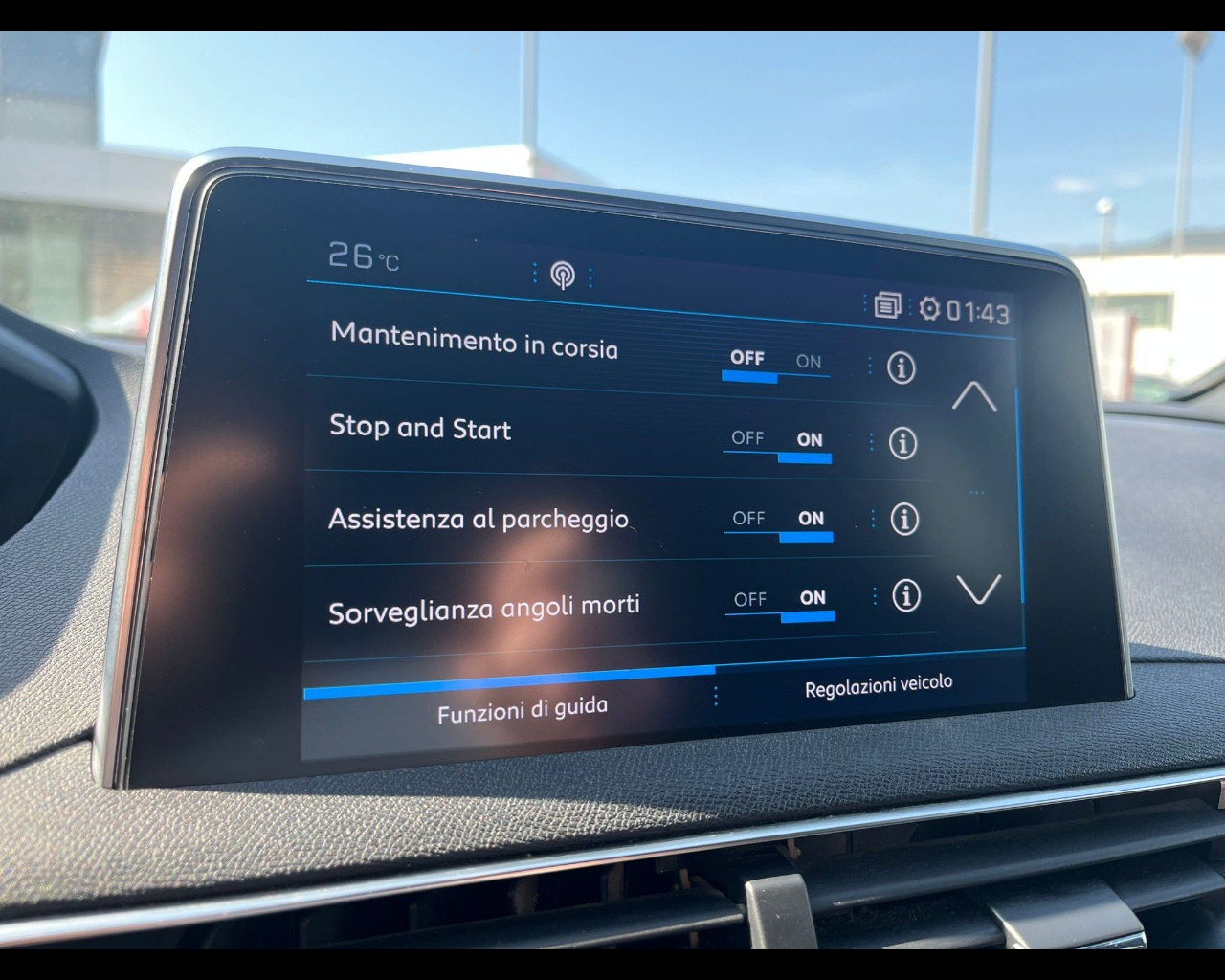 Foto PEUGEOT 3008 1.5 bluehdi GT Line s&s 130cv