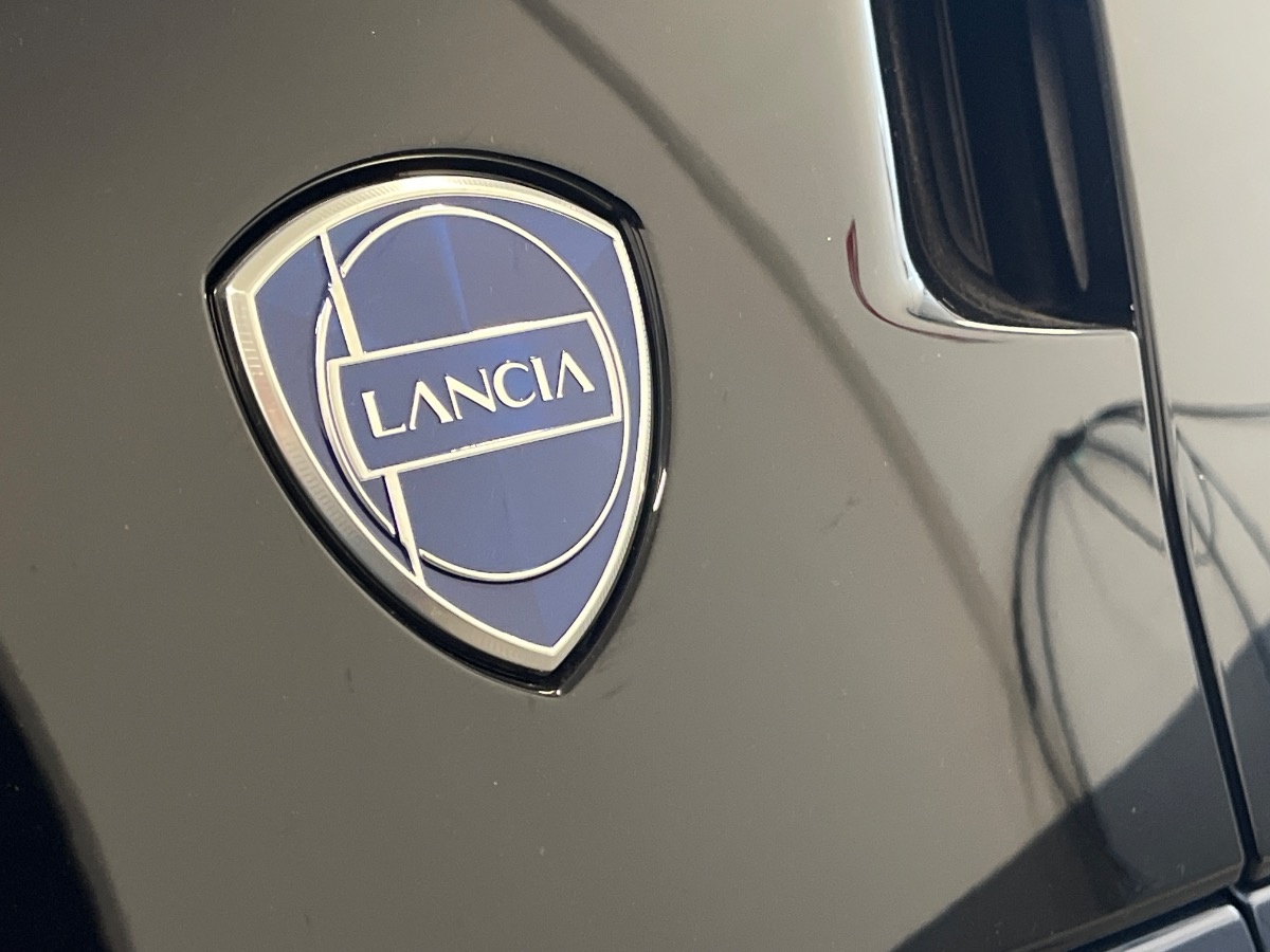 Lancia Ypsilon 2024 Nuovo Ibrido benzina Ypsilon 2024 Verona