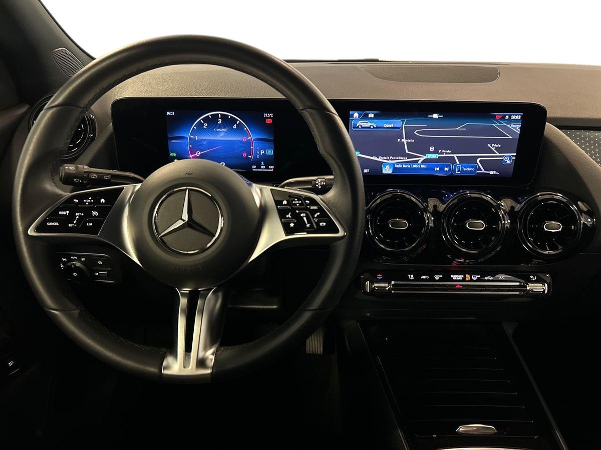 Mercedes GLA GLA 180 D Advanced 8G-DCT - 11