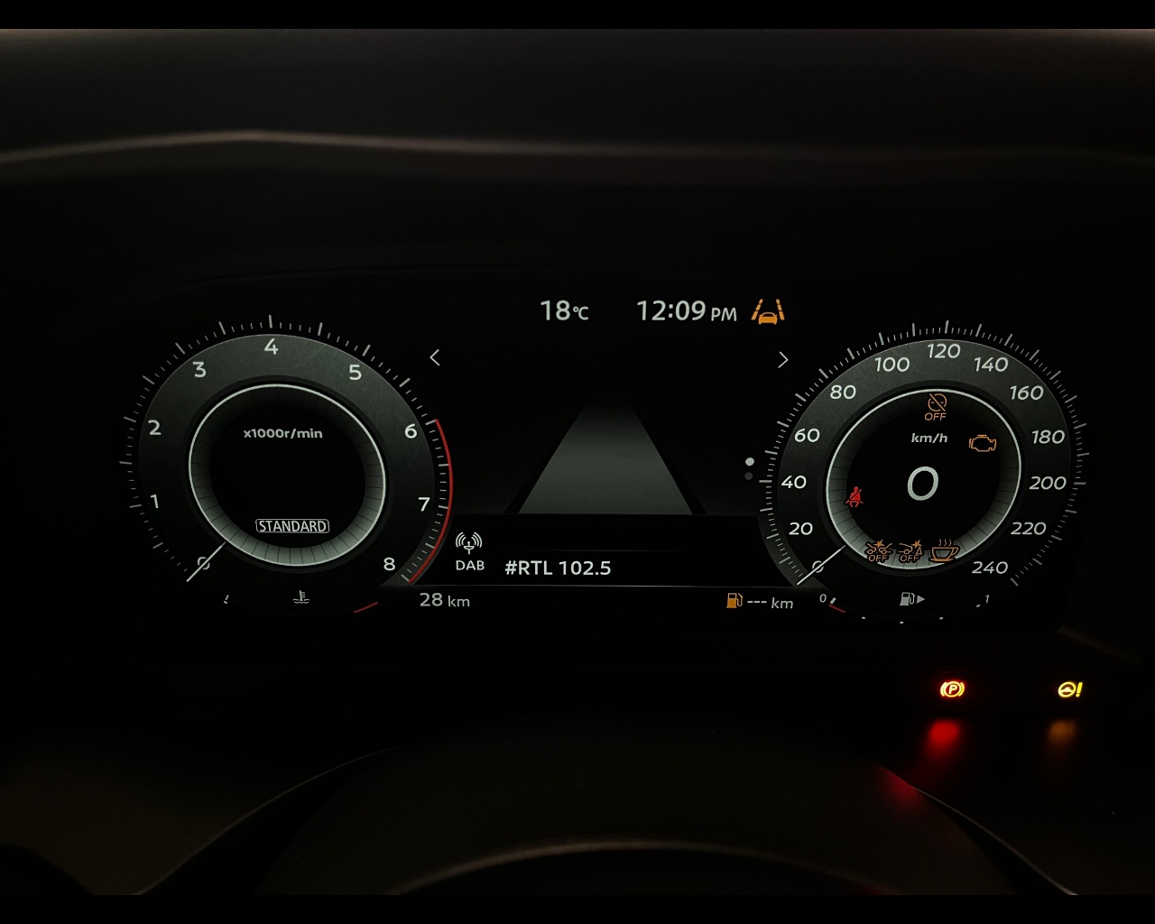 Foto NISSAN Qashqai 1.3 mhev N-Connecta 2wd 140cv