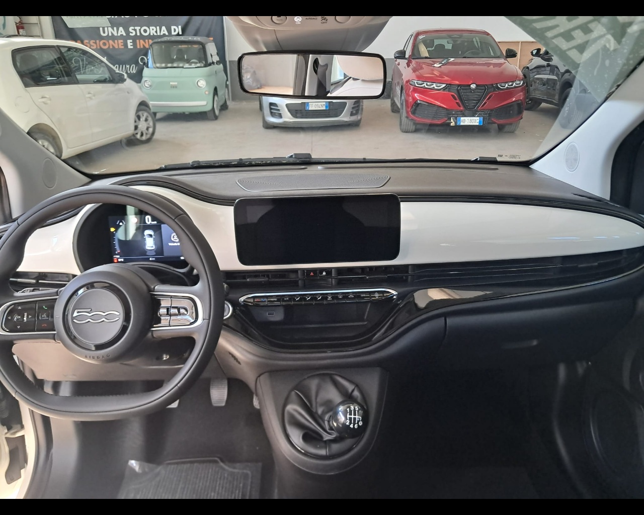 Foto FIAT 500 1.0 hybrid Icon
