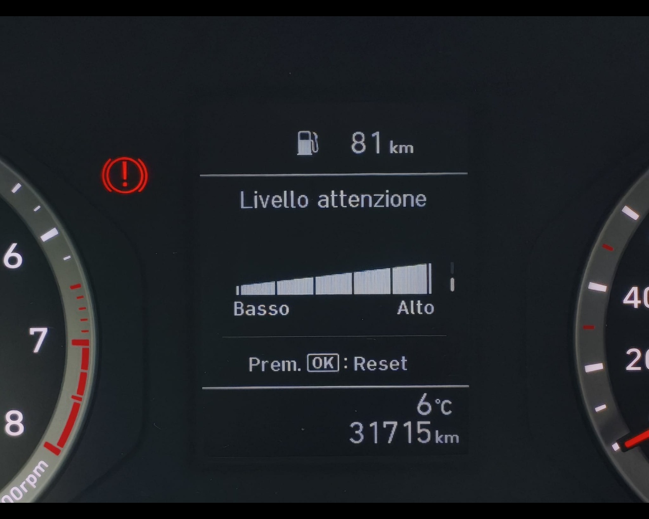 Foto HYUNDAI i10 1.0 Tech econext Gpl