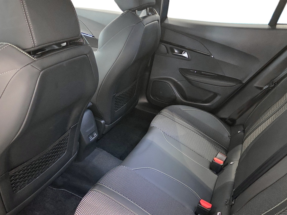 PEUGEOT 2008 GT Hybrid 145 e-DCS6 Ibrida km0 - 16