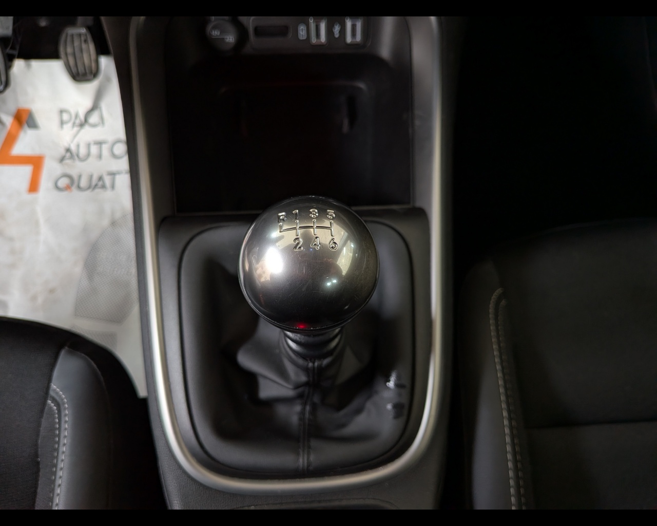 Foto JEEP Avenger 1.2 turbo Summit fwd 100cv