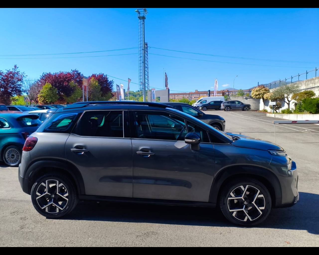 Foto CITROEN C3 Aircross 1.5 bluehdi Shine Pack s&s 110cv