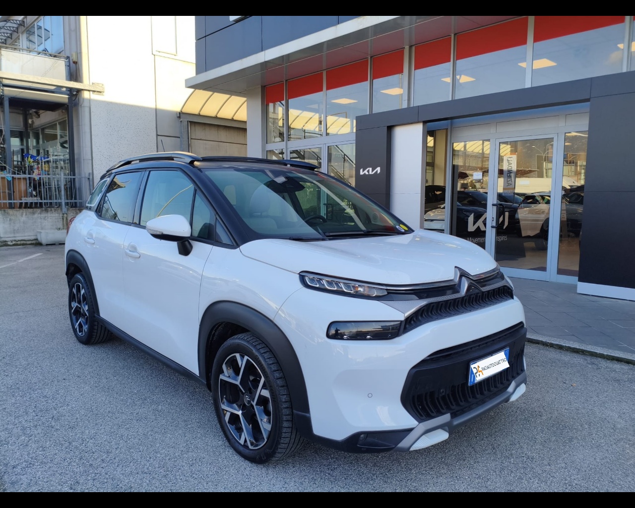Foto CITROEN C3 Aircross 1.5 bluehdi Shine Pack s&s 110cv