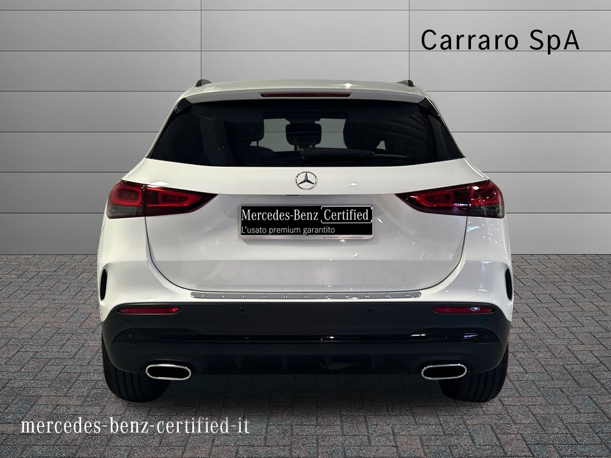 Mercedes GLA GLA 200 D Premium 4Matic 8G-DCT - 4