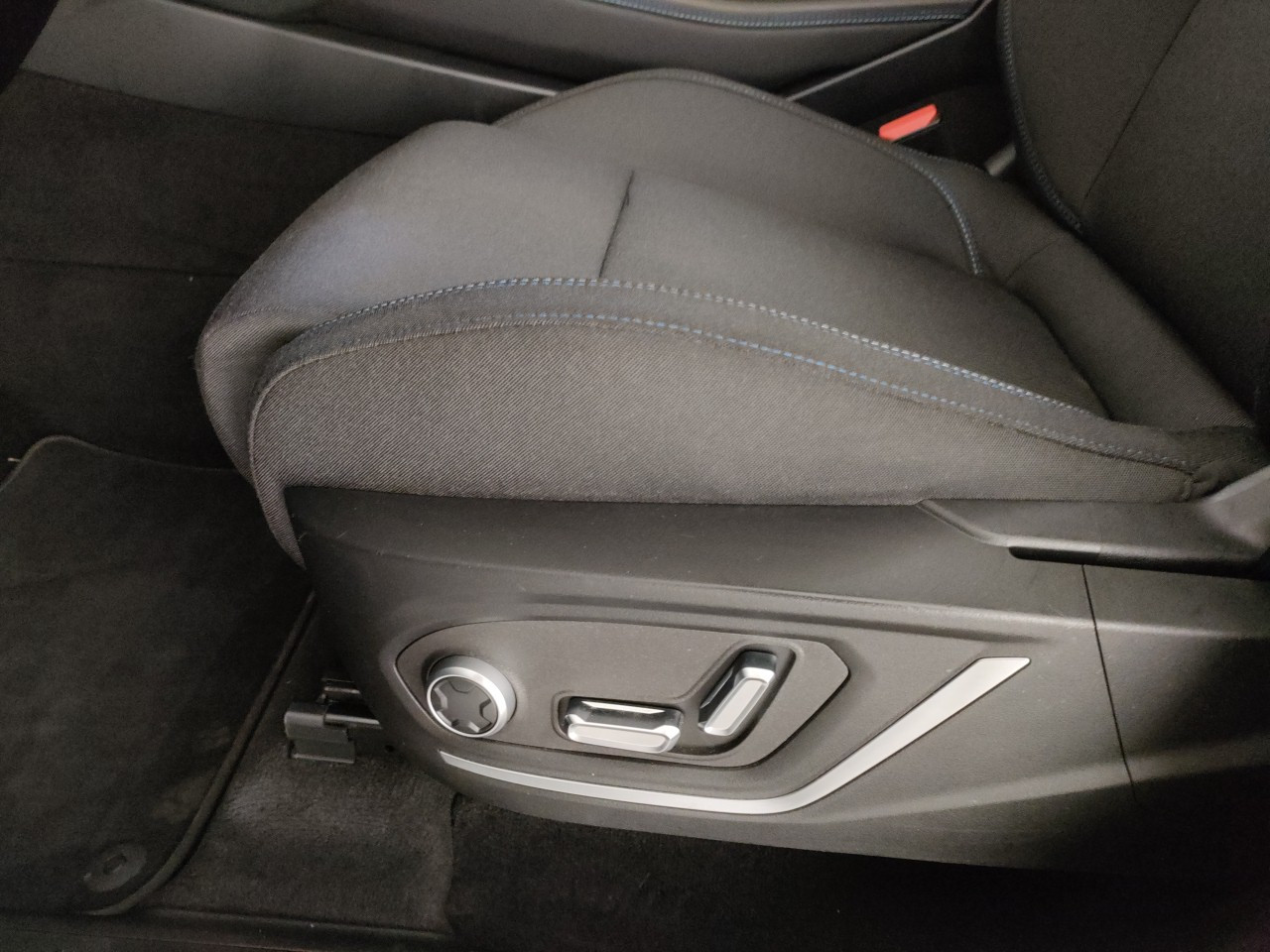 Lynk & Co 01 Usato 2023 01 Porto Mantovano