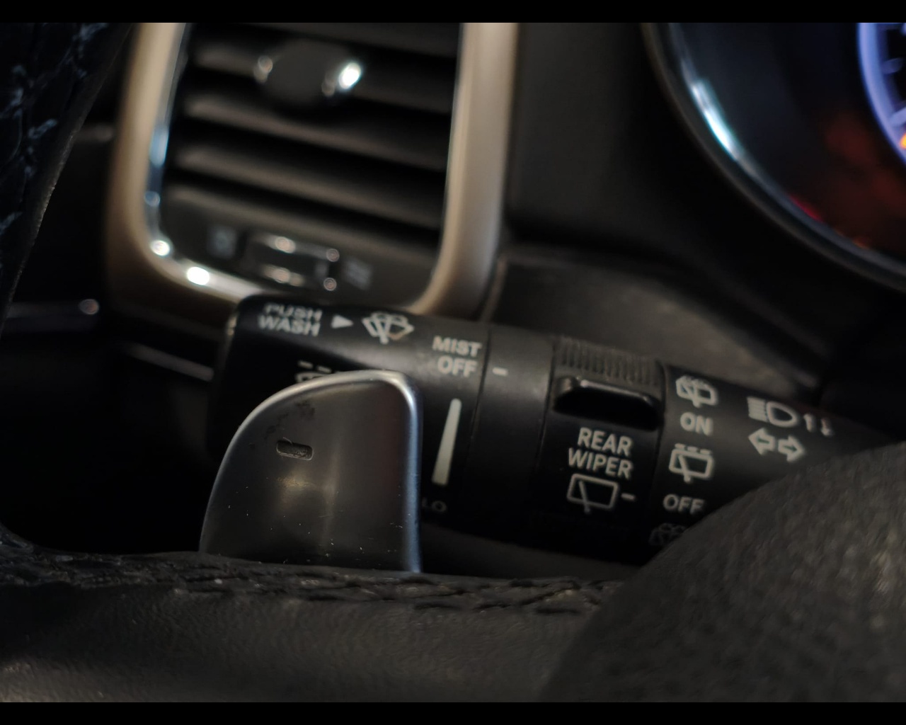 Foto JEEP Grand Cherokee 3.0 crd (mjt II) V6 Limited 250cv auto