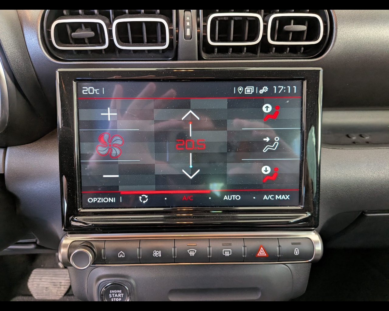Foto CITROEN C3 Aircross 1.2 puretech Shine Pack s&s 130cv eat6