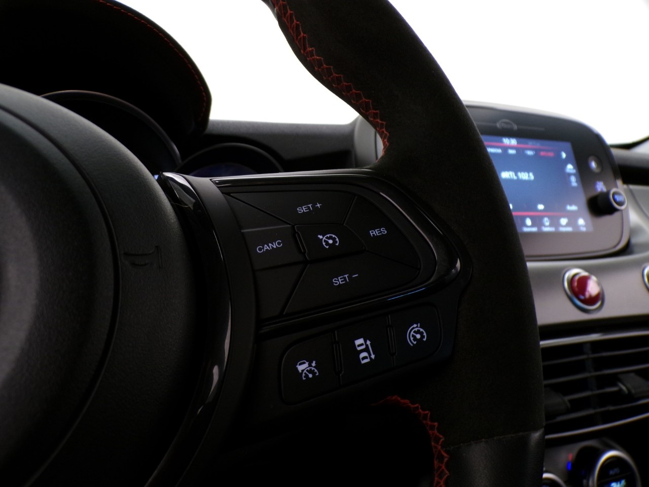 Fiat 500 500 X 1.5 T4 Hybrid 130cv Sport DCT - 17