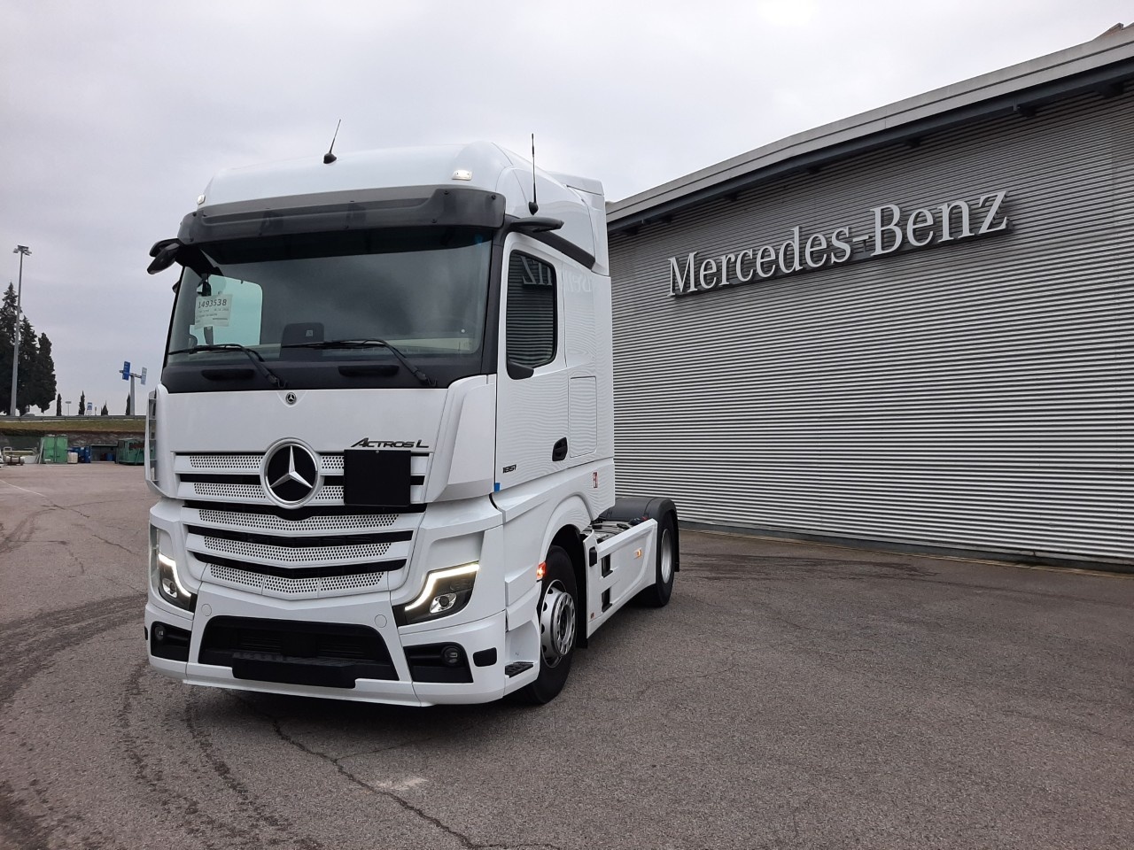 Mercedes Actros New Actros L 1851 LS