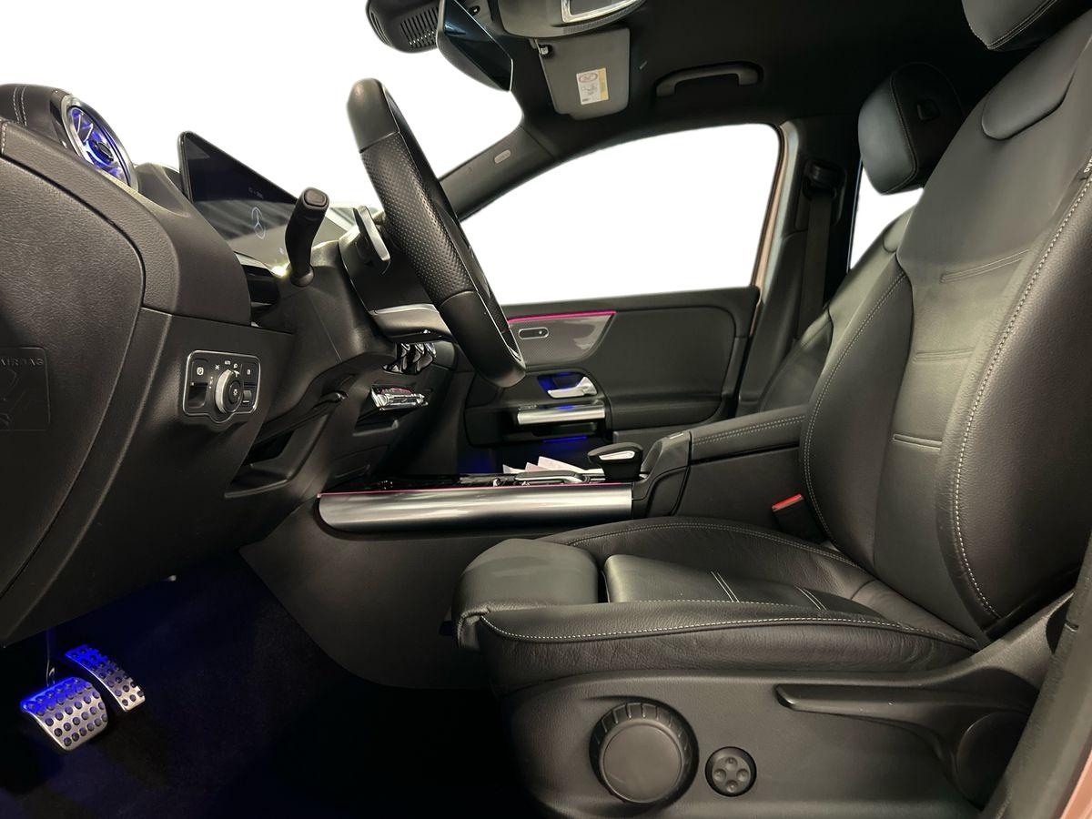 Mercedes GLA GLA 250 e Plug in hybrid (e EQ-POWER) Premium Speedshift DCT AMG 8G - 10