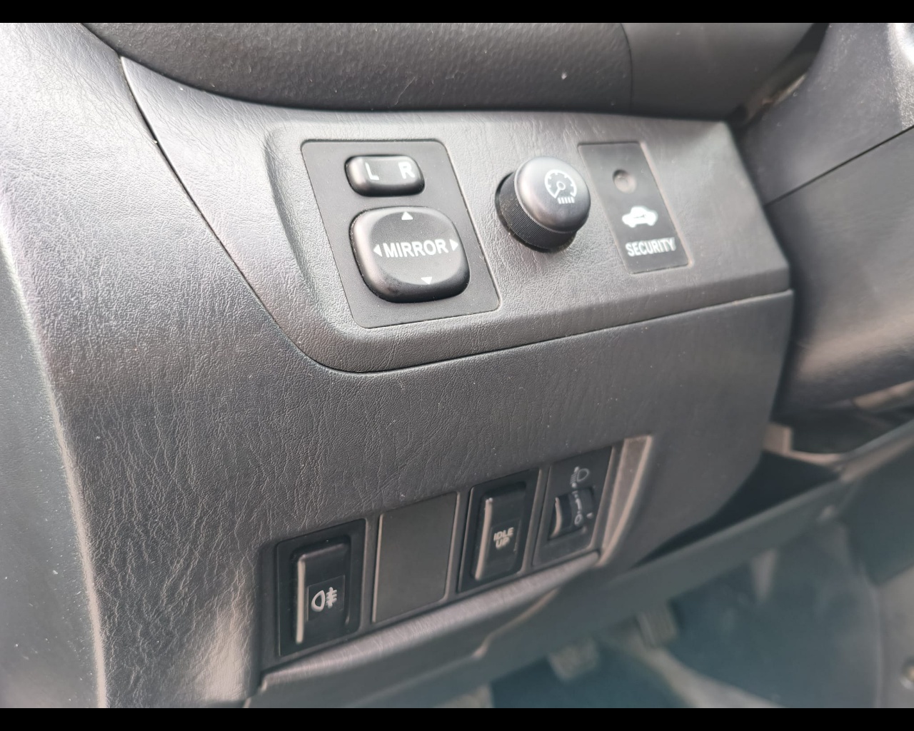 Foto TOYOTA RAV4 5p 2.0 d-4d 16v FL