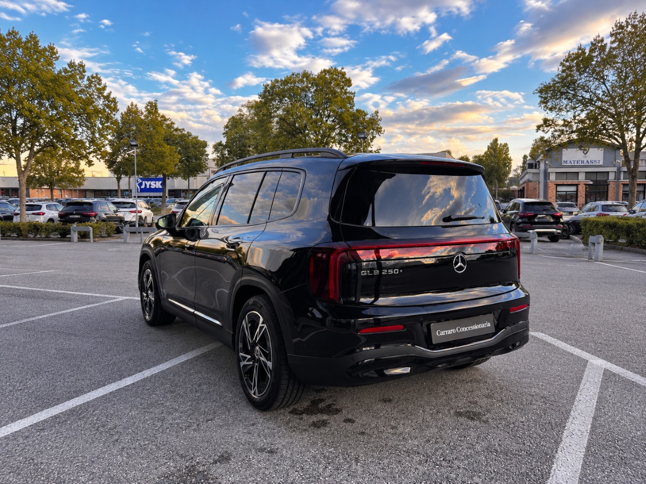 Mercedes GLB Elettrica GLB 250+ con tecnologia EQ Advanced Plus - 5