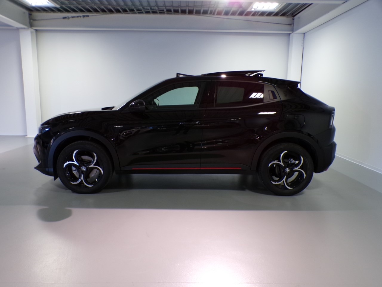 Alfa Romeo Alfa Romeo Junior Alfa Romeo Junior 1.2 Hybrid 136cv ibrida Speciale eDCT6 - 2