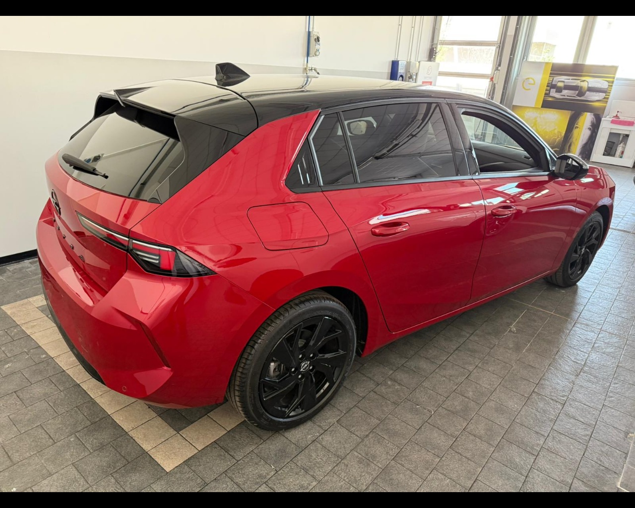 Foto OPEL Astra 1.2 t GS s&s 130cv at8
