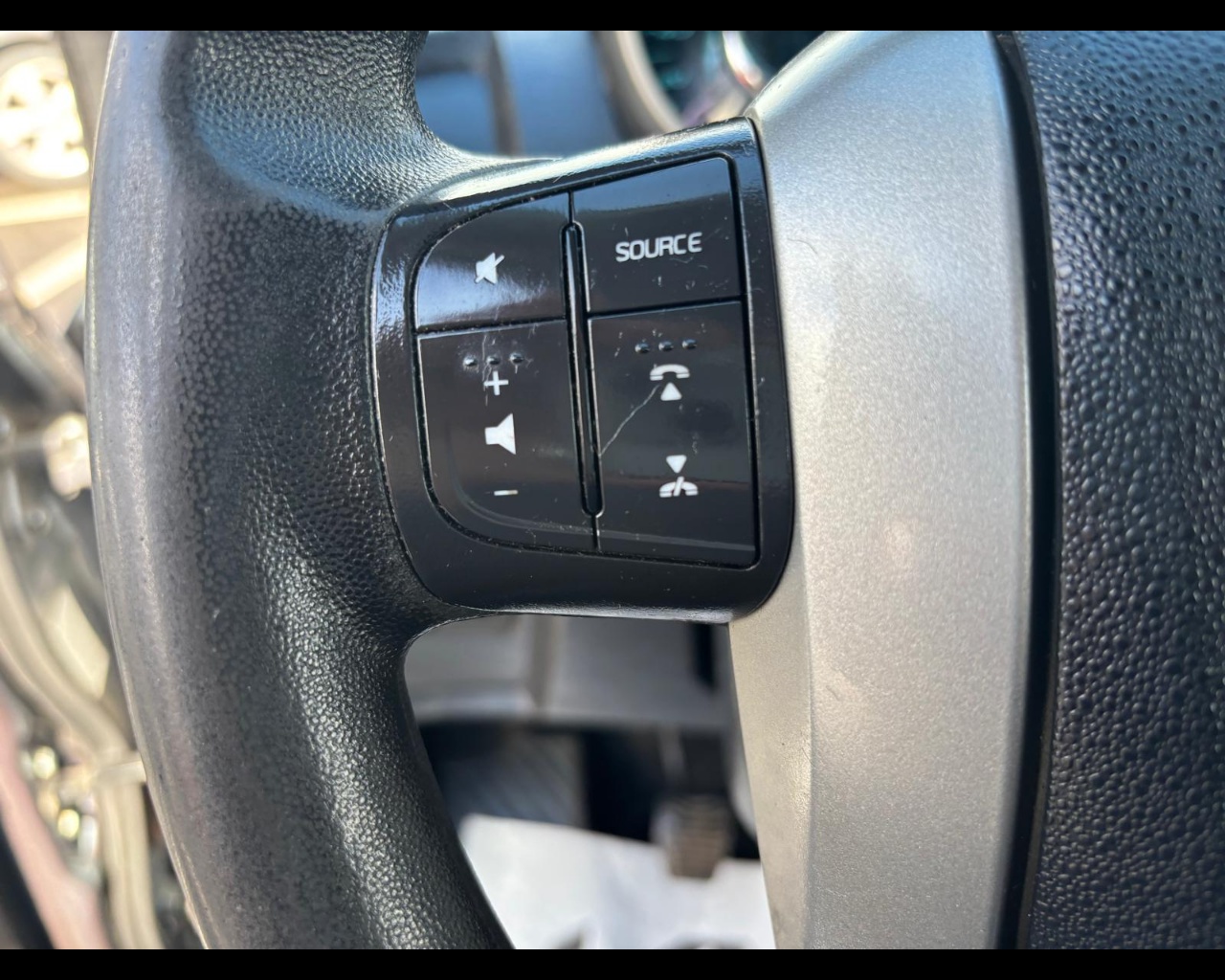 Foto MAHINDRA XUV500 2.2 16v W8 fwd 7p.ti M1 E6