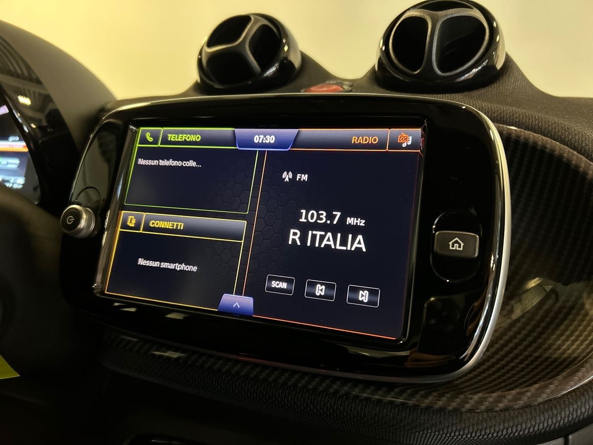 smart fortwo fortwo 22kW EQ mattrunner - 12