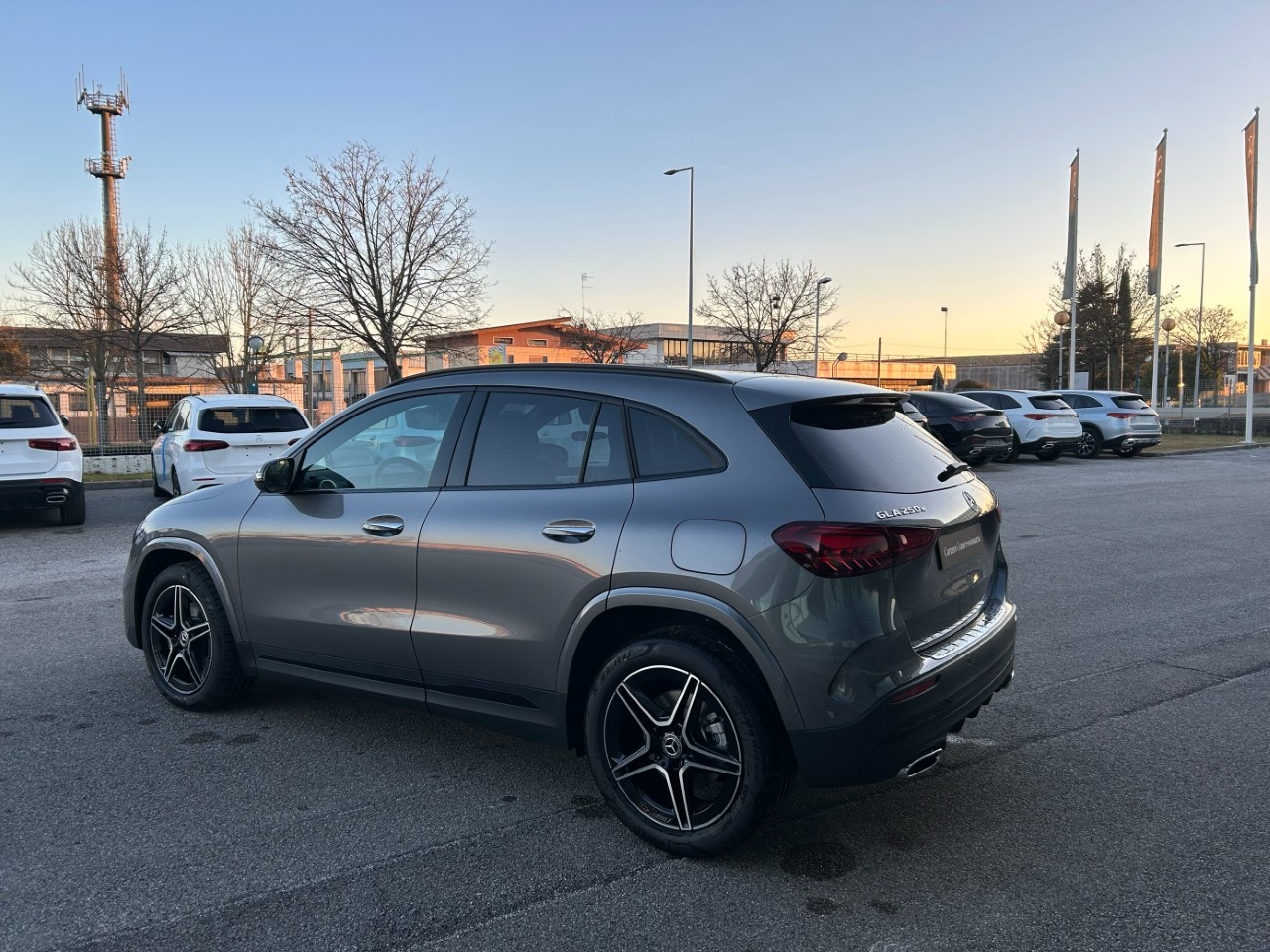 Mercedes GLA GLA 250e Plug-in hybrid Automatic AMG Line Extra - 5