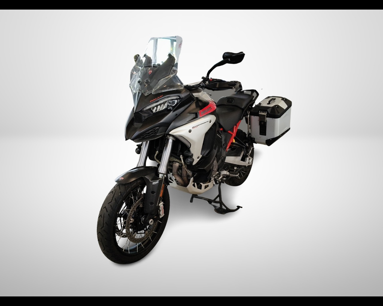 DUCATI Multistrada V4