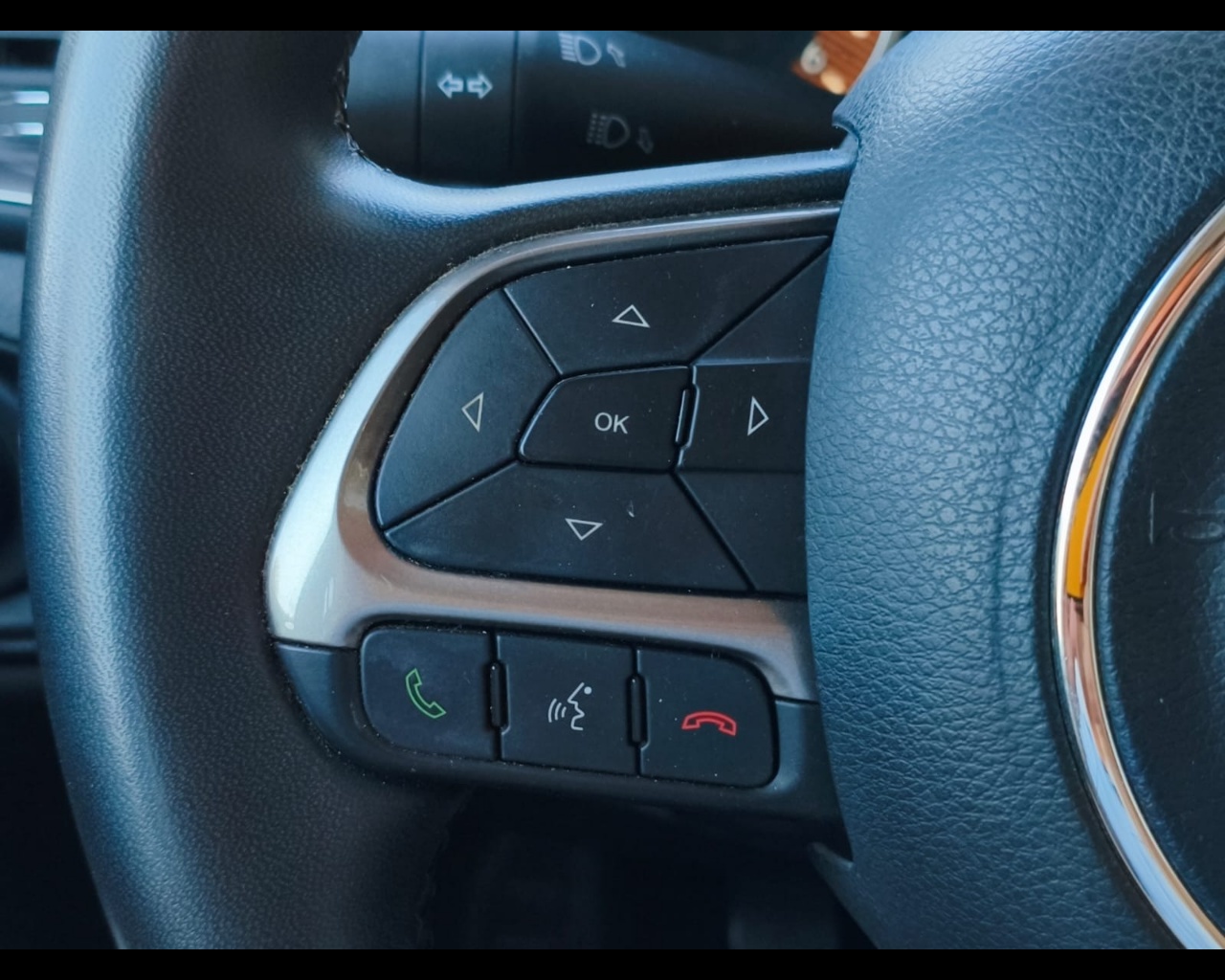 Foto JEEP Renegade 1.6 mjt Limited 2wd 130cv N1