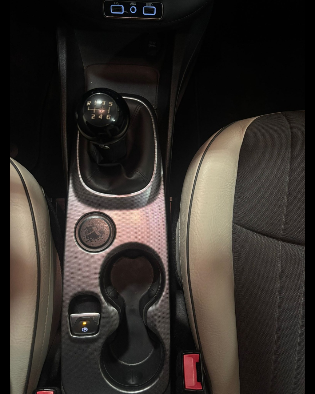 Foto FIAT 500X 1.6 mjt Lounge 4x2 120cv 