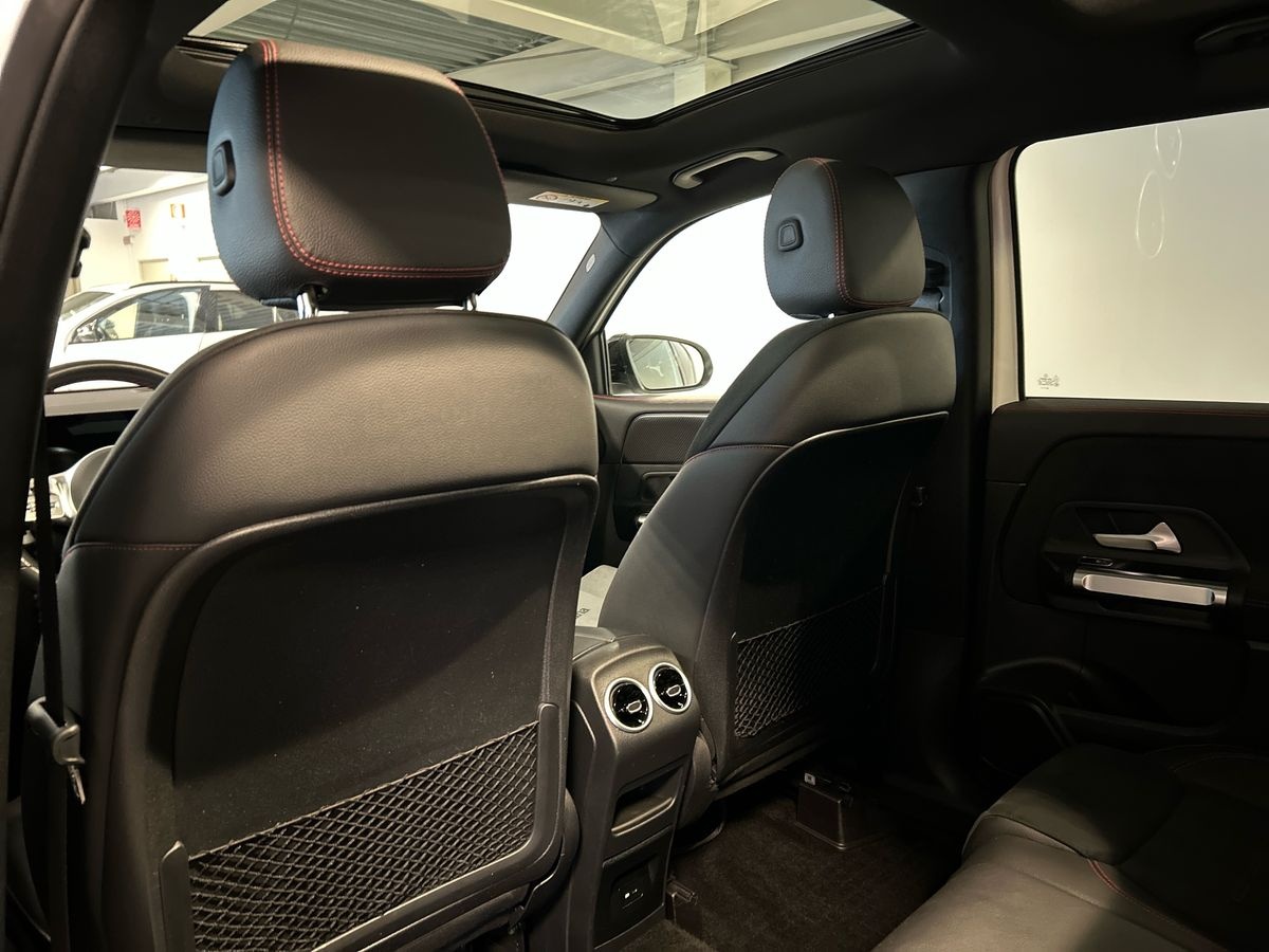 Mercedes GLB GLB 180 D Premium 8G-DCT - 14