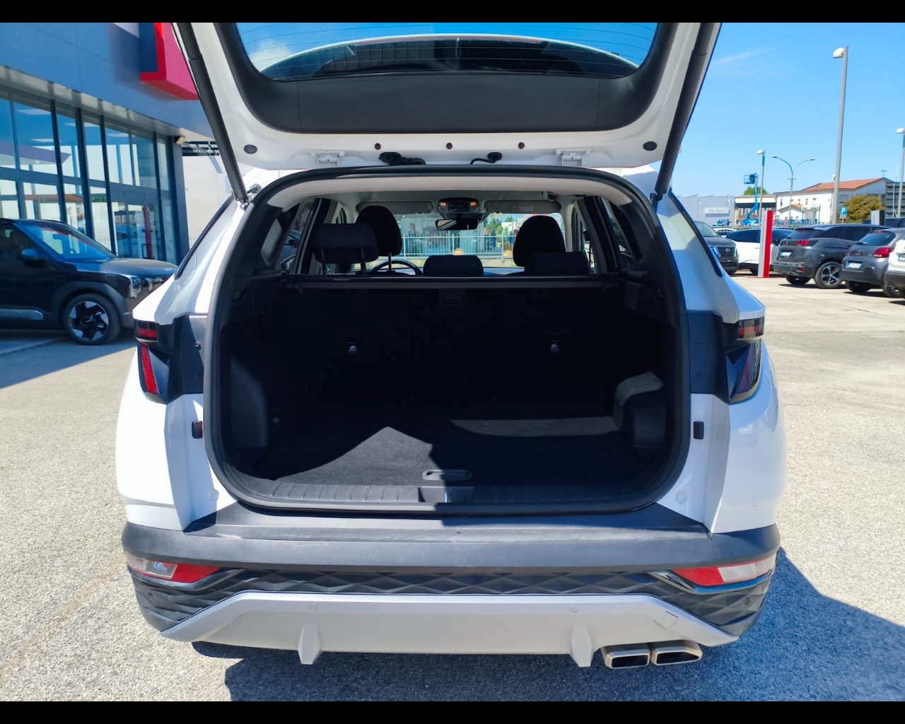 Foto HYUNDAI Tucson 1.6 hev Exellence 2wd auto