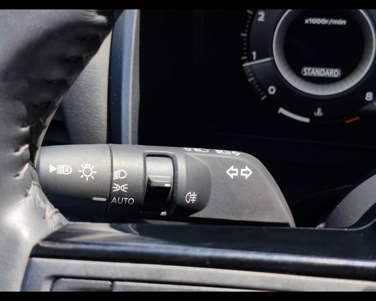 Foto NISSAN Qashqai 1.3 mhev N-Connecta 2wd 140cv