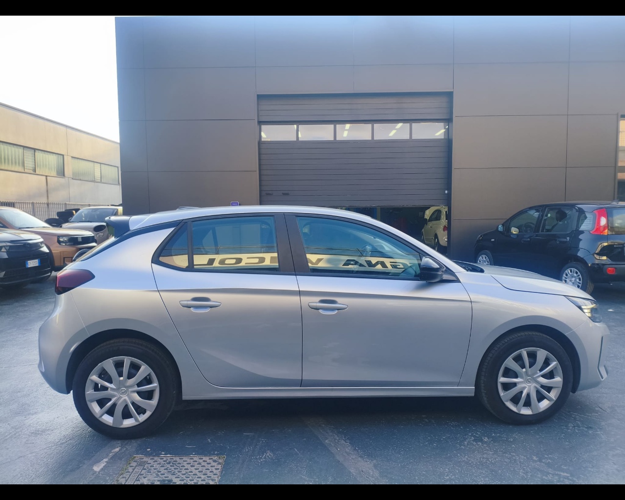 Foto OPEL Corsa 1.2 hybrid Edition 100cv dct6