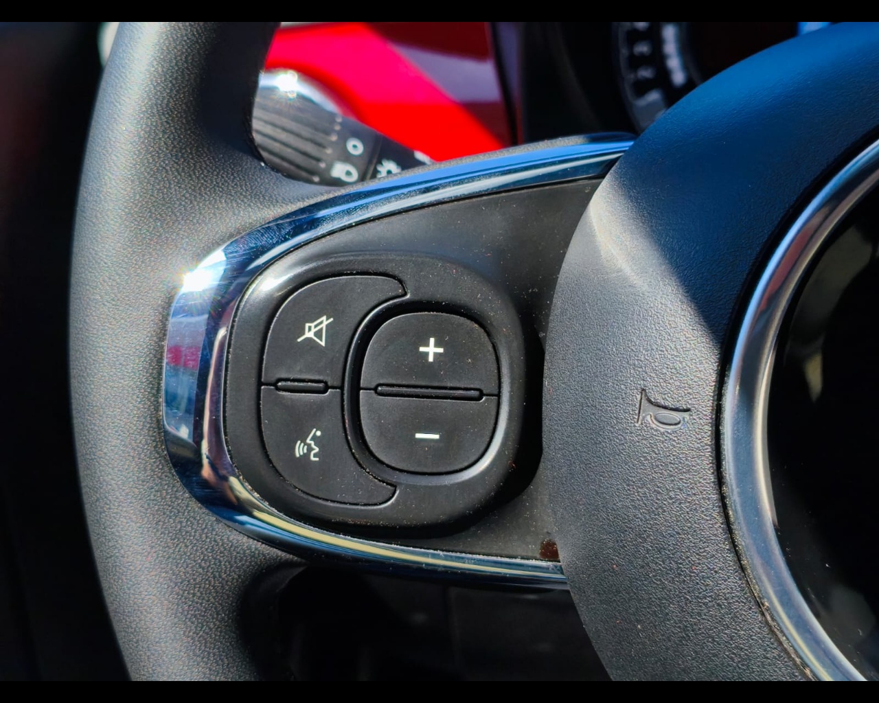 Foto FIAT 500 1.0 hybrid Dolcevita 70cv