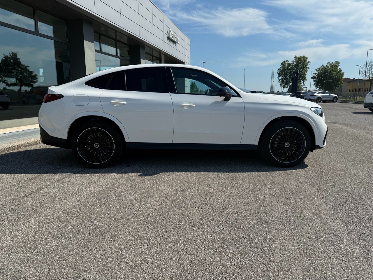 Mercedes GLC Coupé GLC 300 de 4Matic Plug-in hybrid Coupe AMG Line ADVANCED TECH - 8
