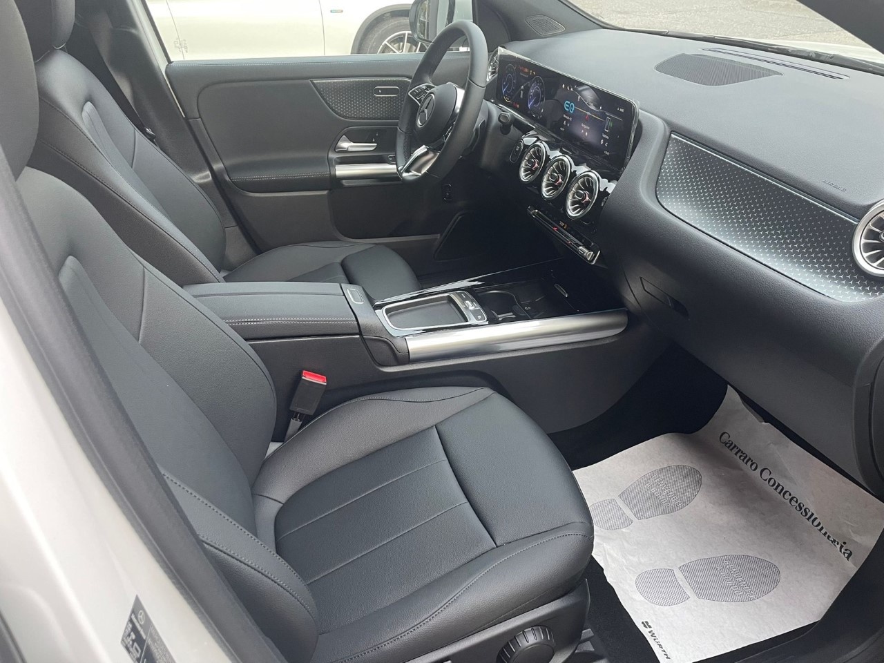 Mercedes EQA EQA 250+ Progressive Advanced Plus - 7