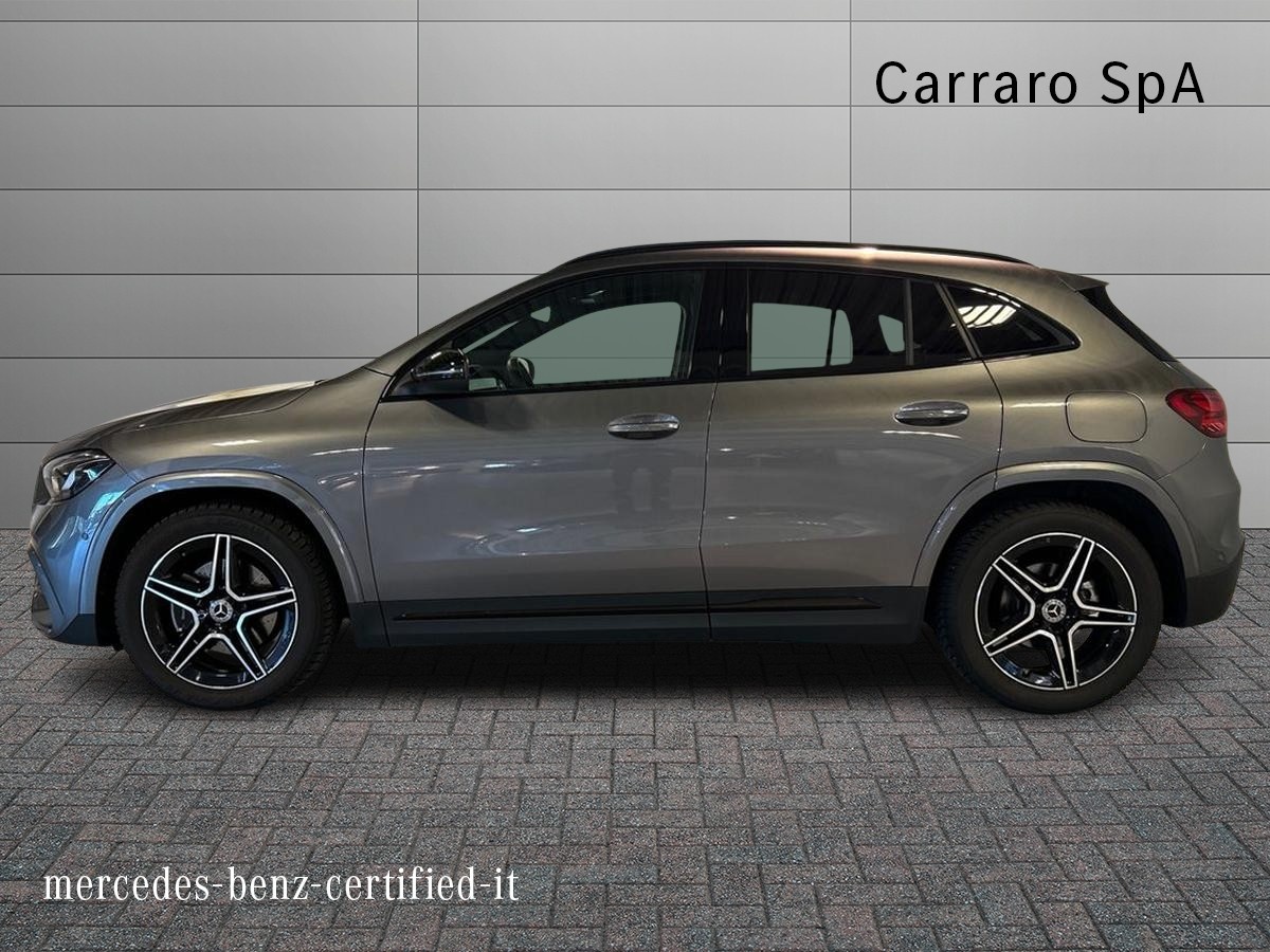 Mercedes  GLA 200 D AMG Line Premium 4Matic 8G-DCT - 6