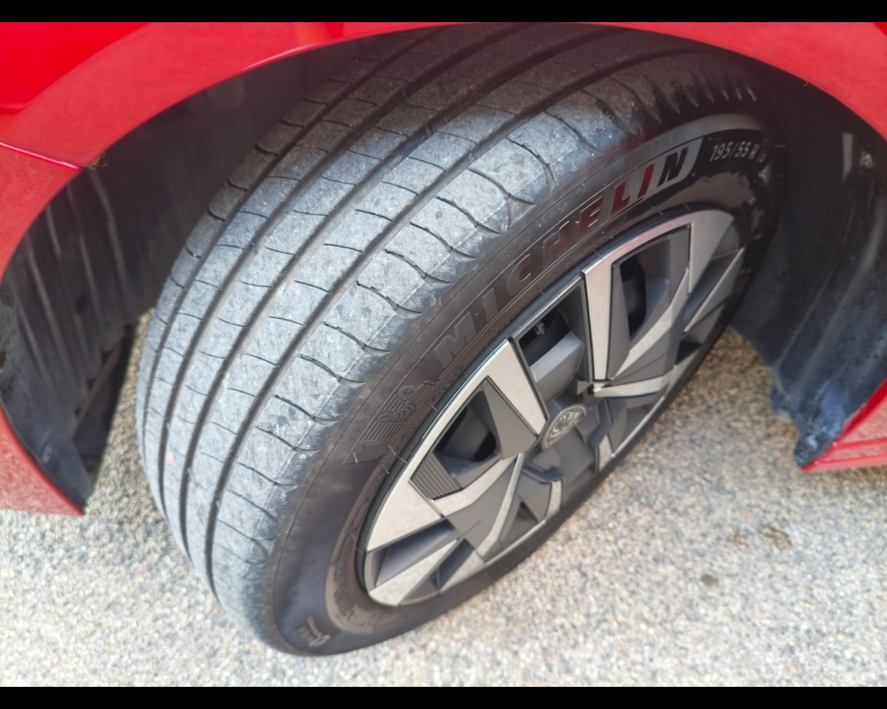 Foto PEUGEOT 208 1.2 puretech Active s&s 75cv