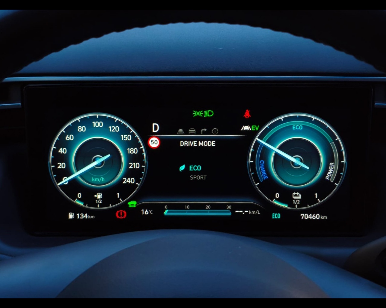 Foto HYUNDAI Tucson 1.6 hev Xline 2wd auto