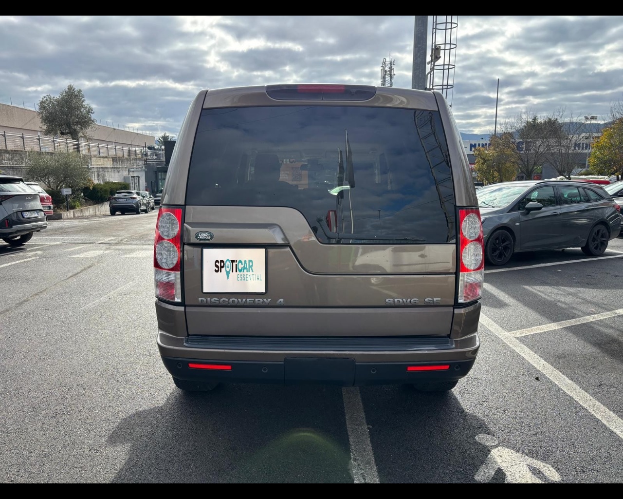 Foto LAND ROVER Discovery 3.0 sdV6 HSE 255cv auto