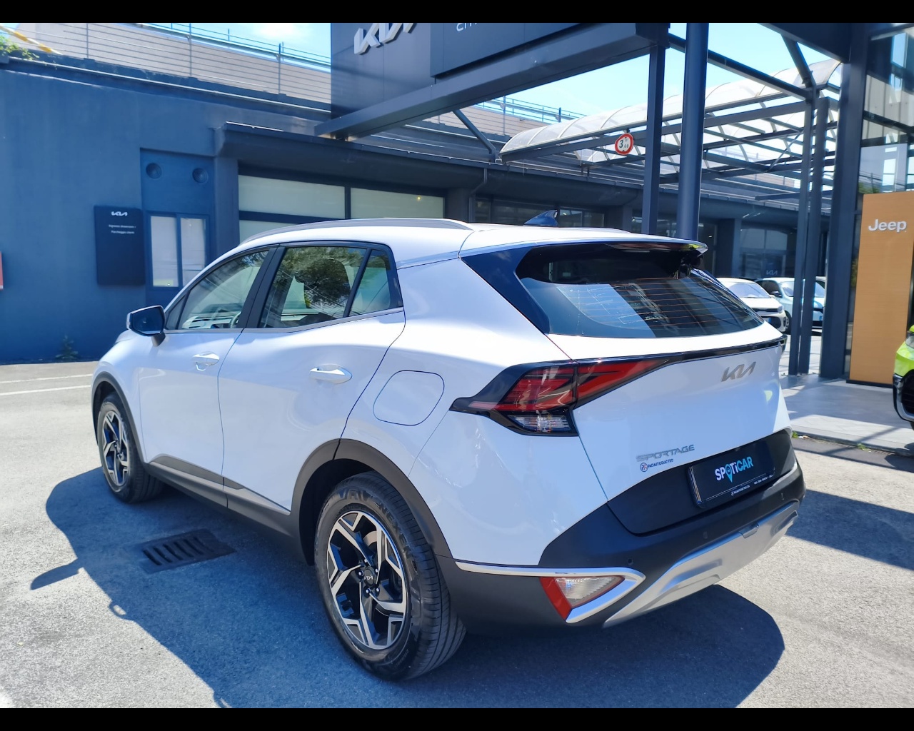 Foto KIA Sportage 1.6 tgdi mhev Business imt