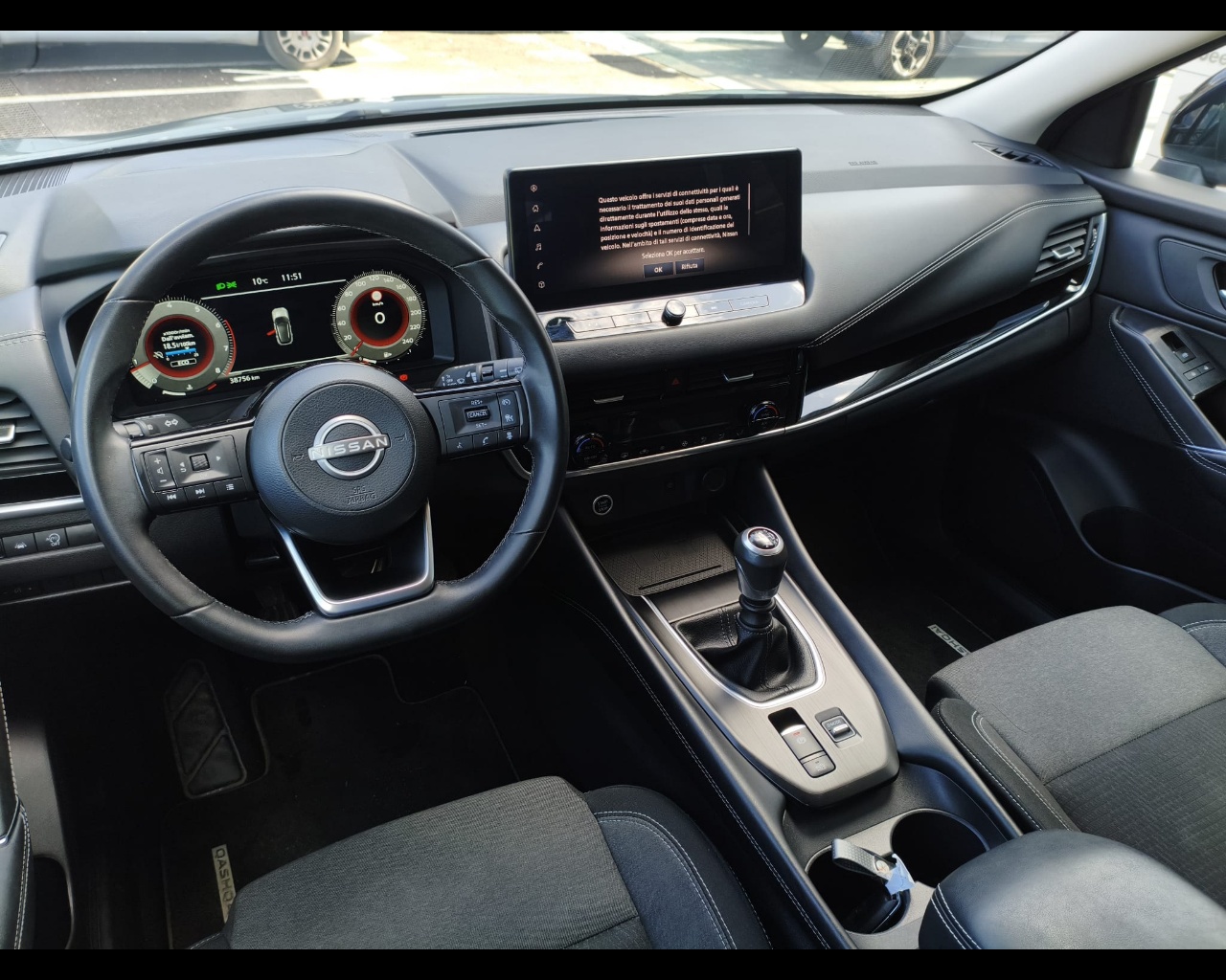 Foto NISSAN Qashqai 1.3 mhev N-Connecta 2wd 140cv