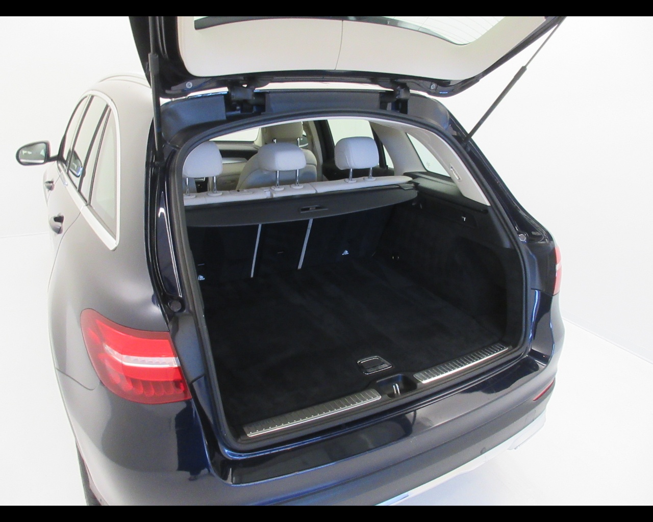Mercedes GLC GLC SUV 250 Sport 4Matic 9G-Tronic - 9