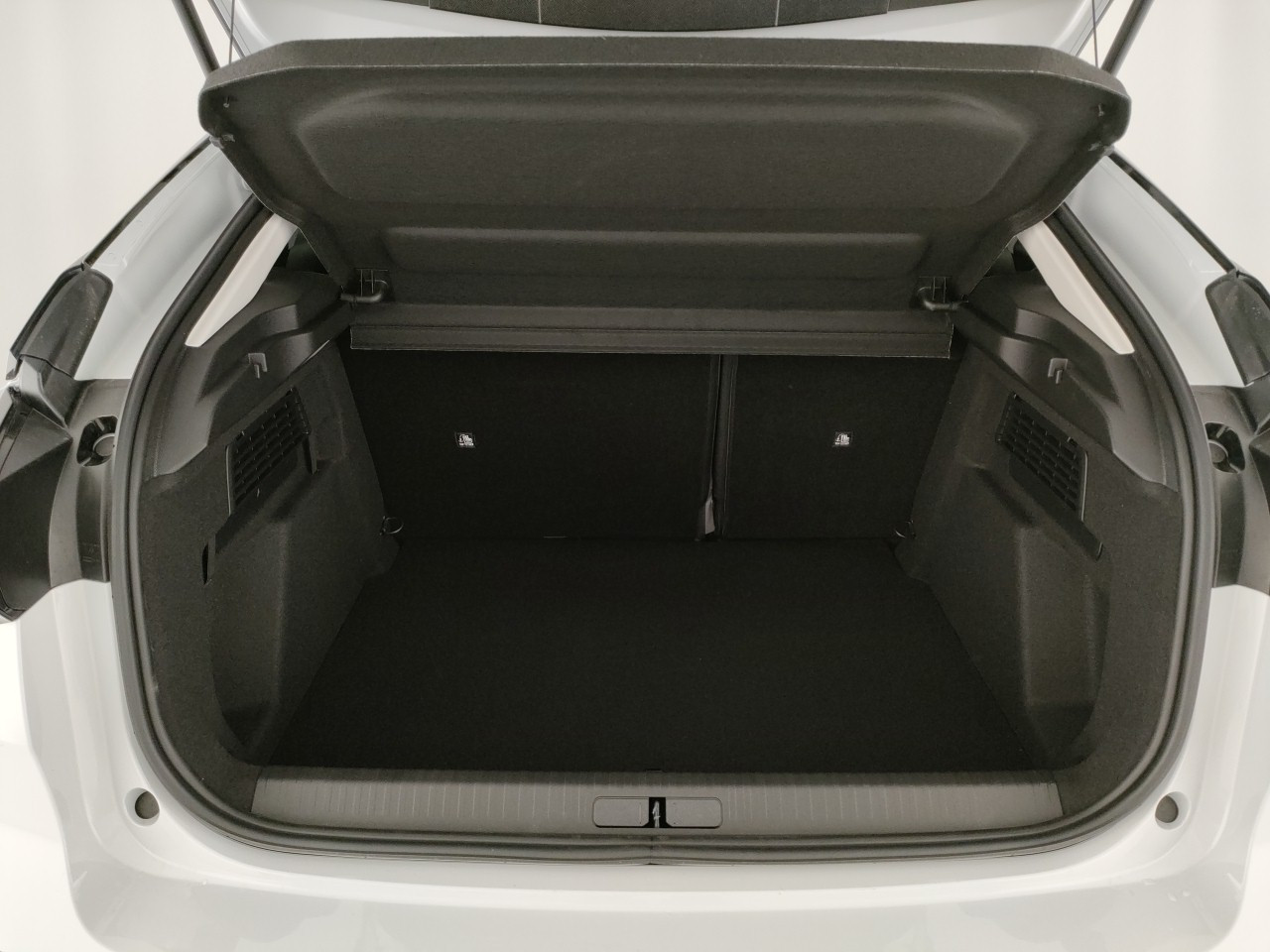 Citroen C4 Nuovo Ibrido benzina C4 Porto Mantovano
