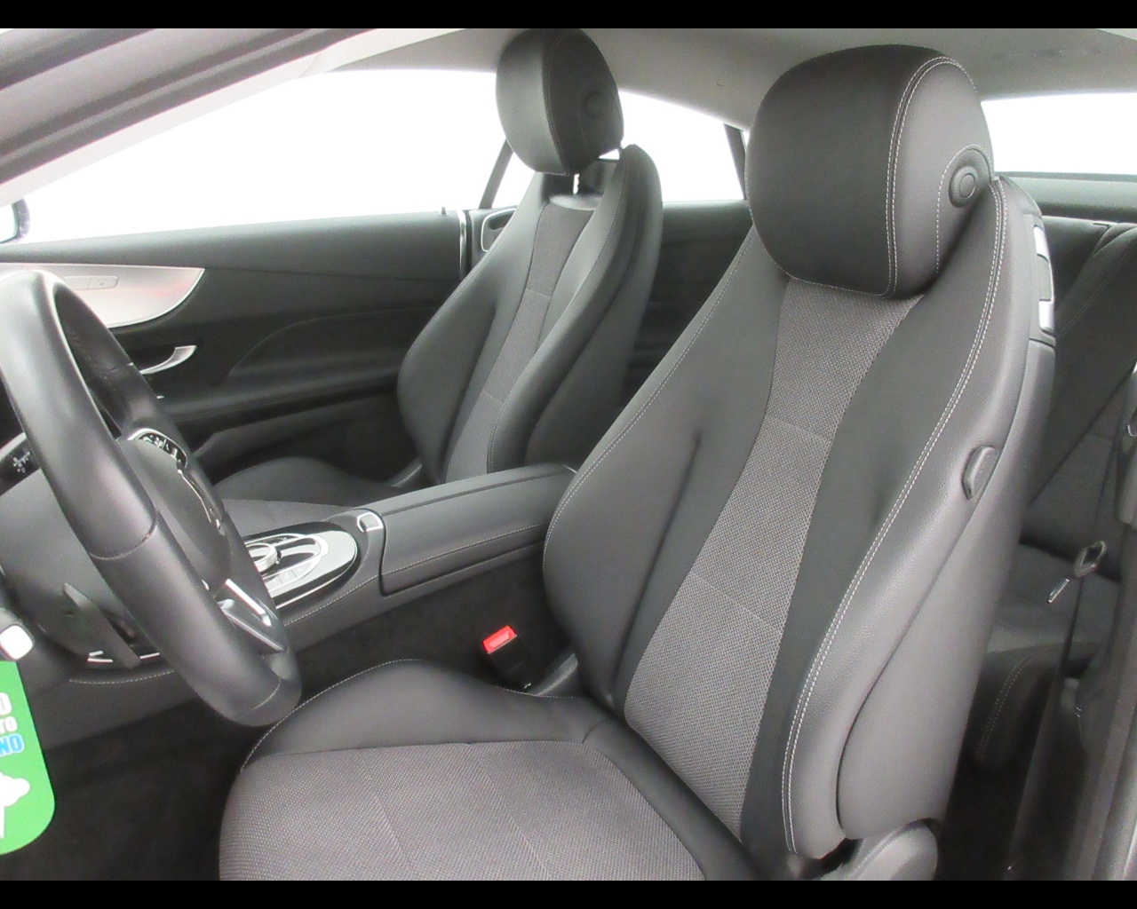 Mercedes Classe E Coupé Classe E Coupe 220 Business Sport 9G-Tronic Plus - 12