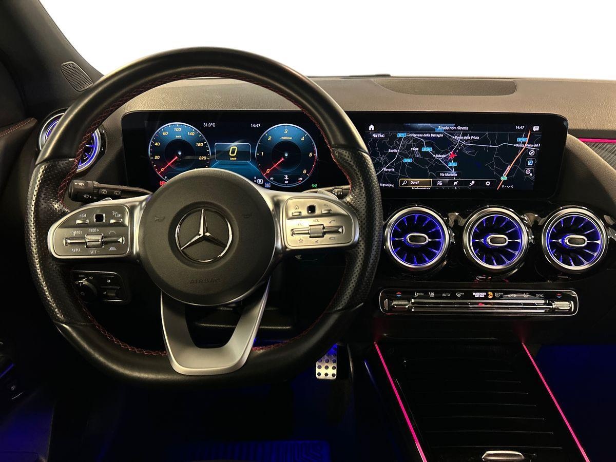 Mercedes GLA GLA 220 D Premium 4Matic 8G-DCT - 11