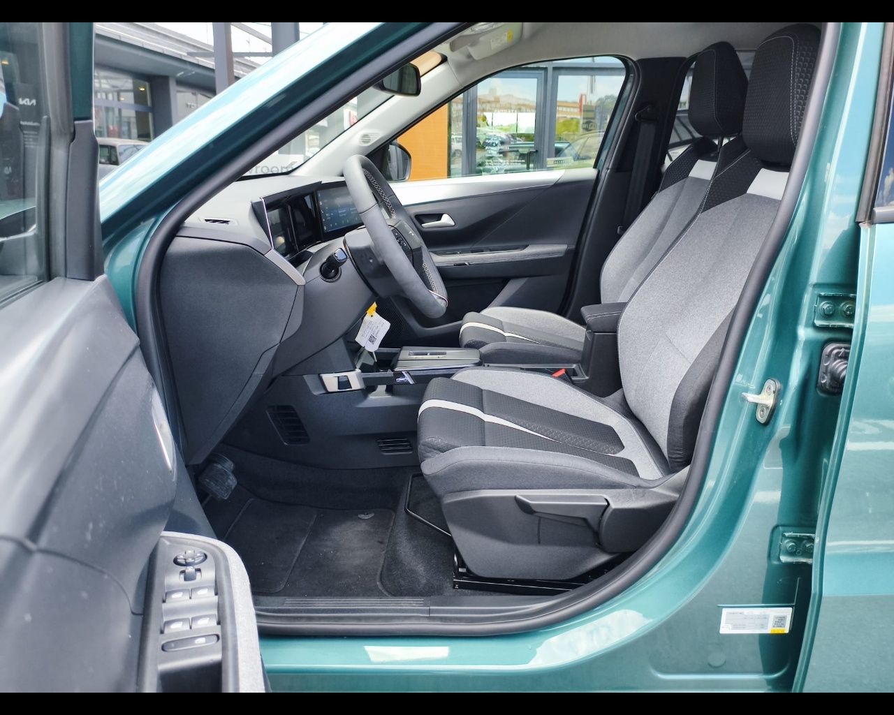 Foto OPEL Frontera 1.2 hybrid GS 145cv edct