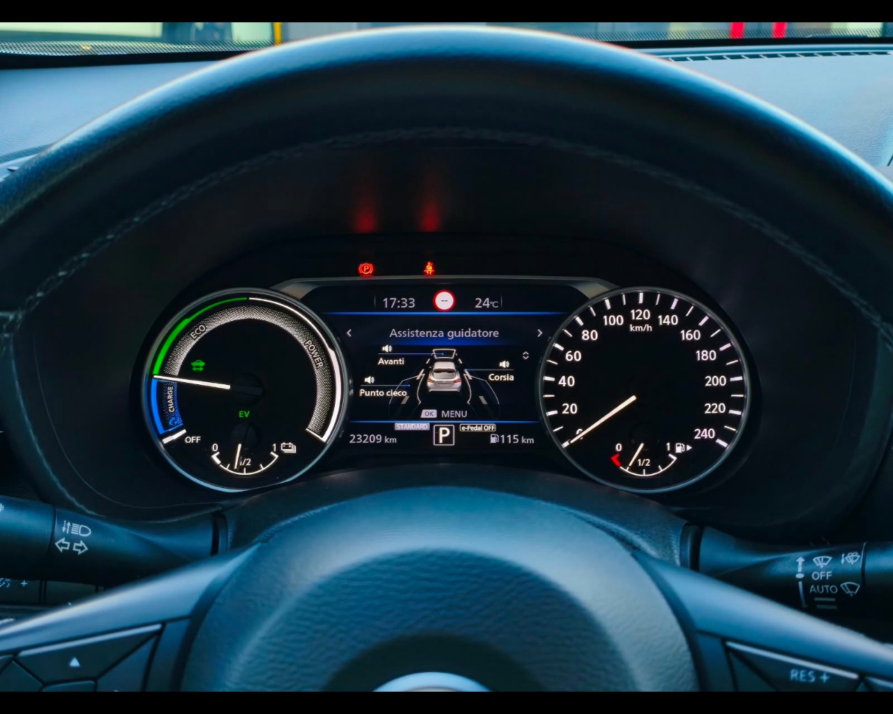 Foto NISSAN Juke 1.6 hev N-Design
