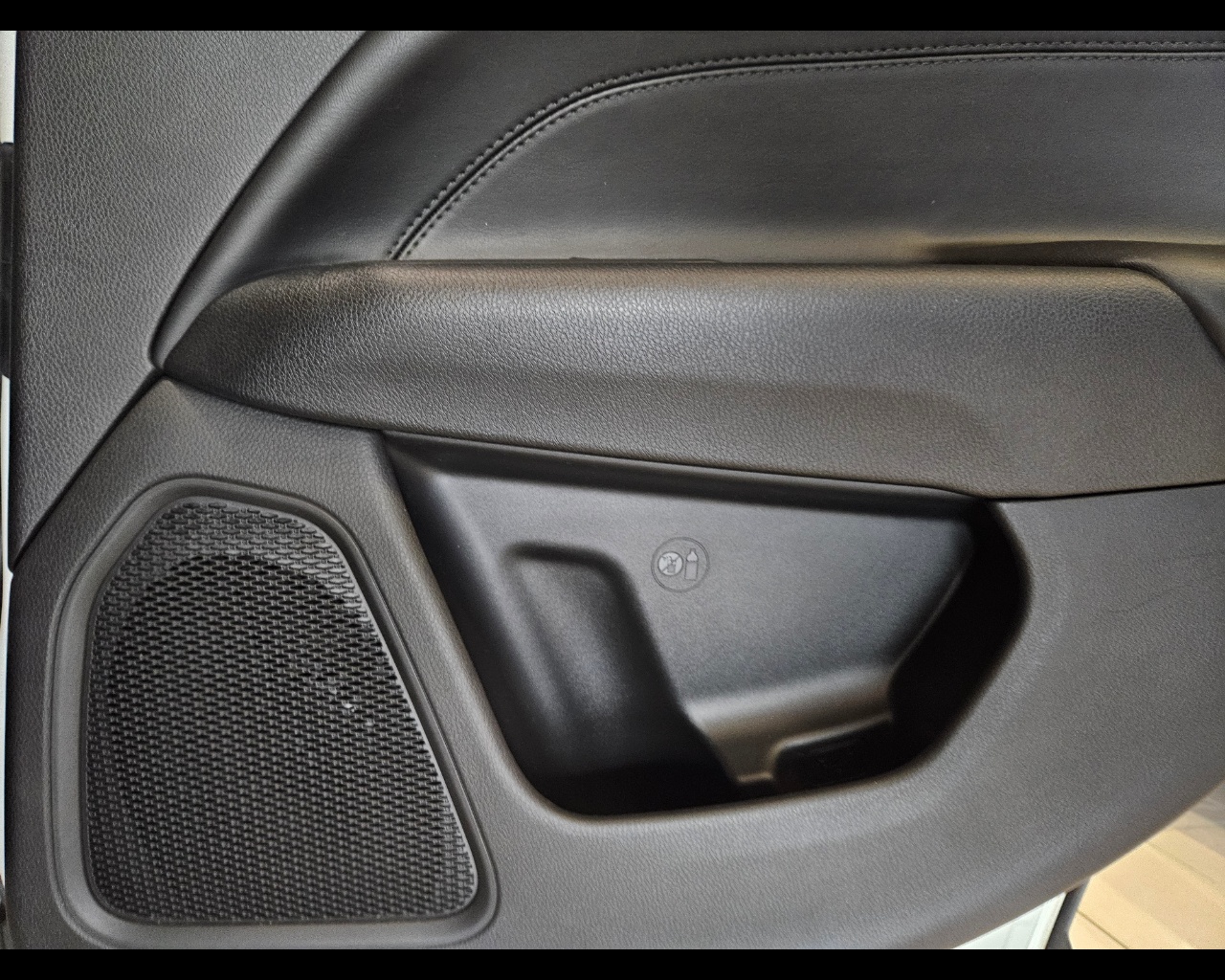 JEEP Compass 4xe Plug-In Hybrid North Star 1.3 Turbo T4 Phev 4xe At6 240cv Ibrida km0 - 24